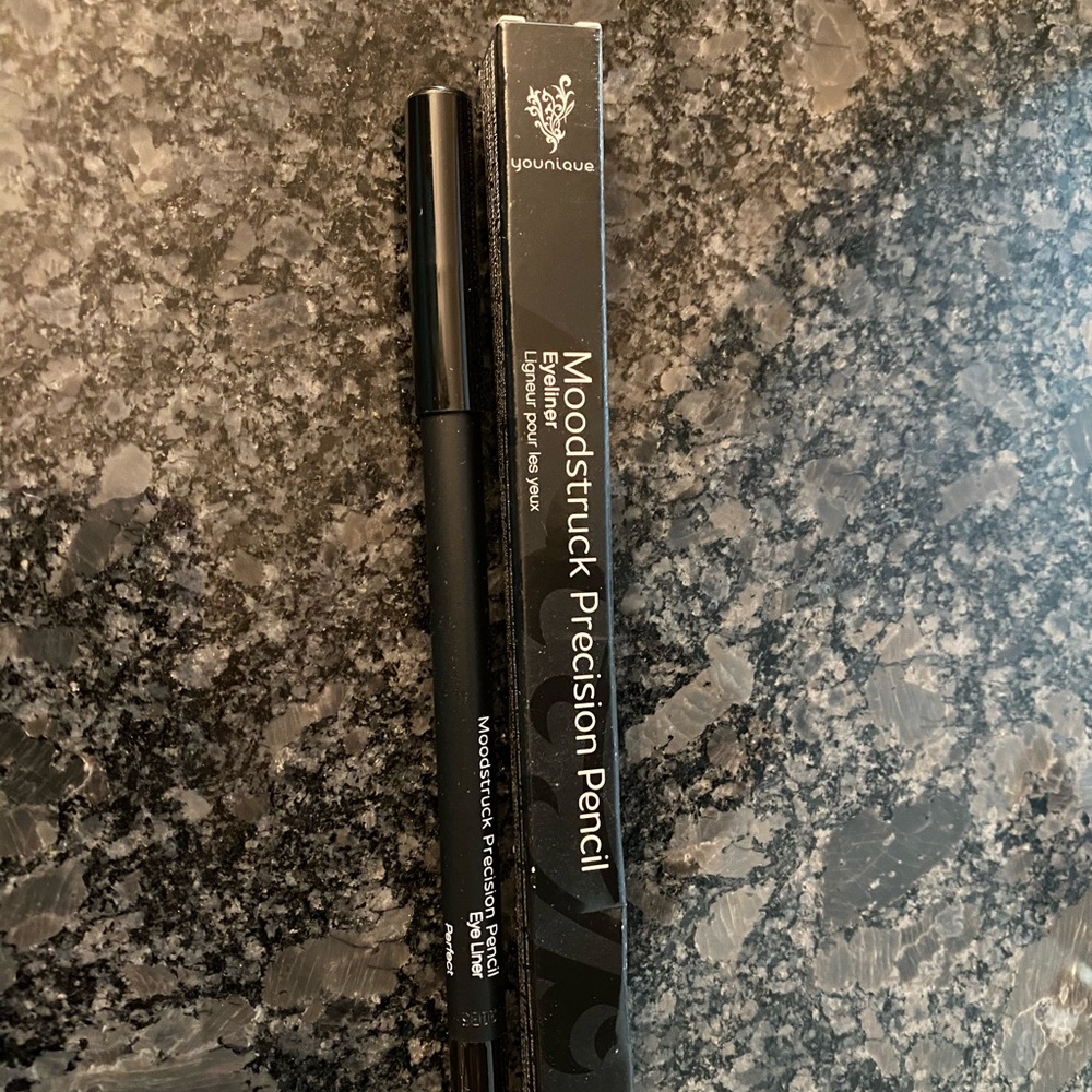 Brand new Younique eyeliner